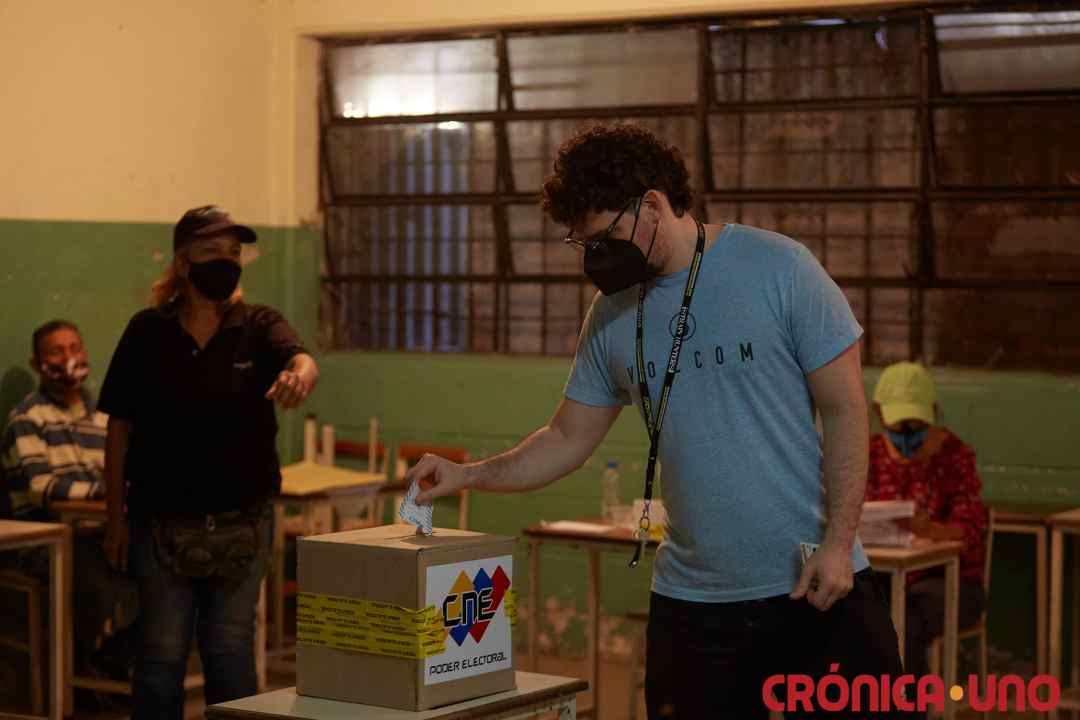 elecciones, centro electoral, votación, chacao