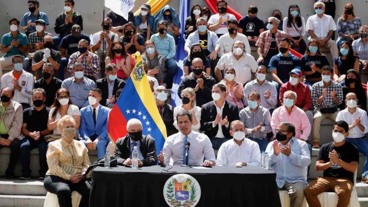 dirigentes de los principales partidos de la oposición