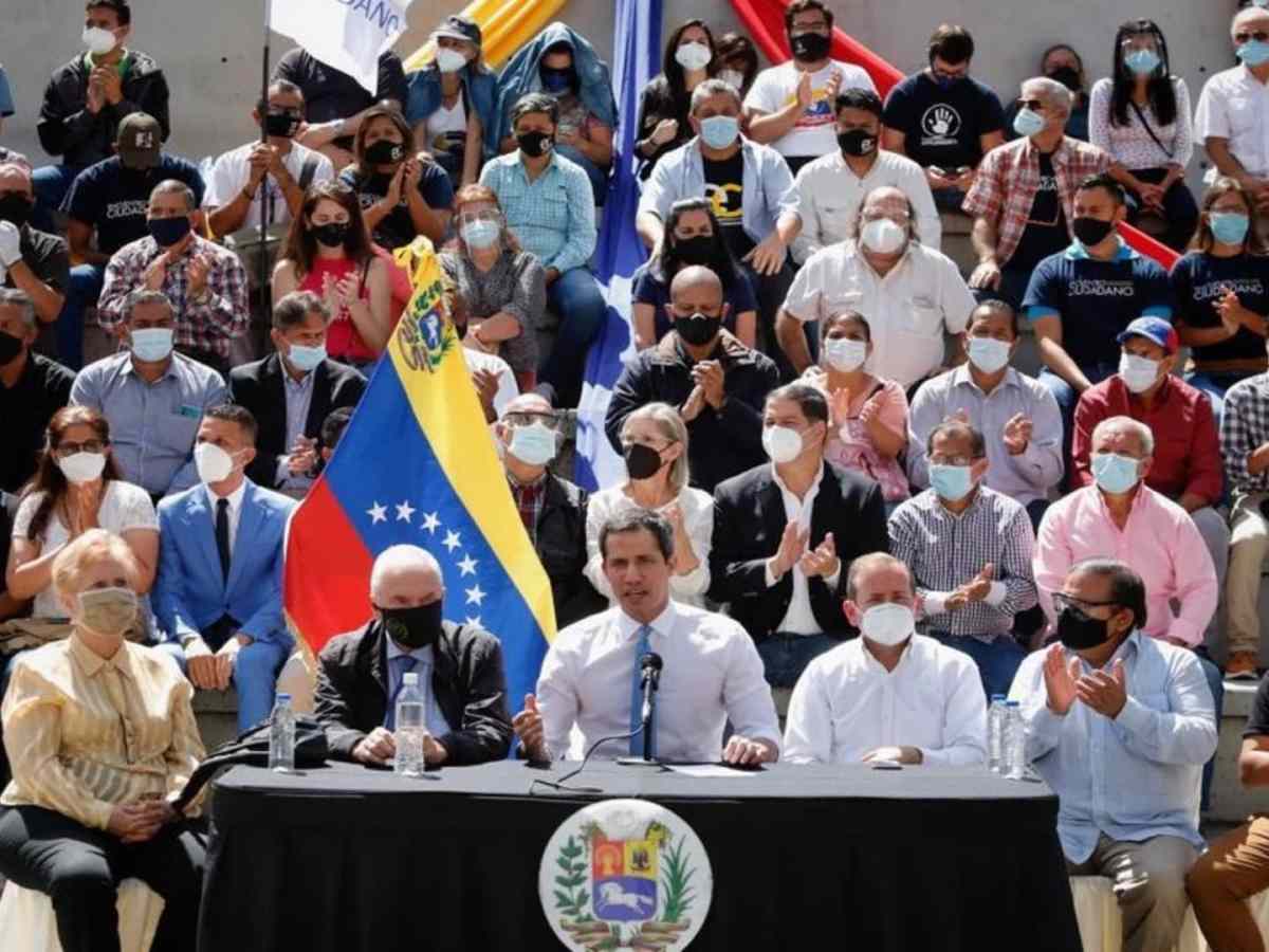 dirigentes de los principales partidos de la oposición