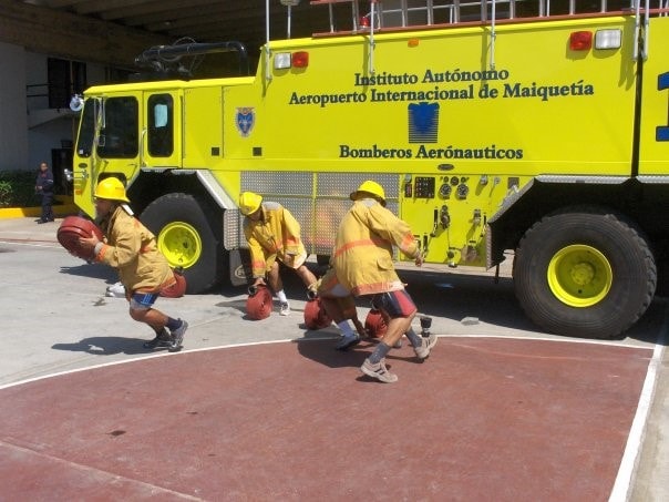 bomberos aeronáuticos