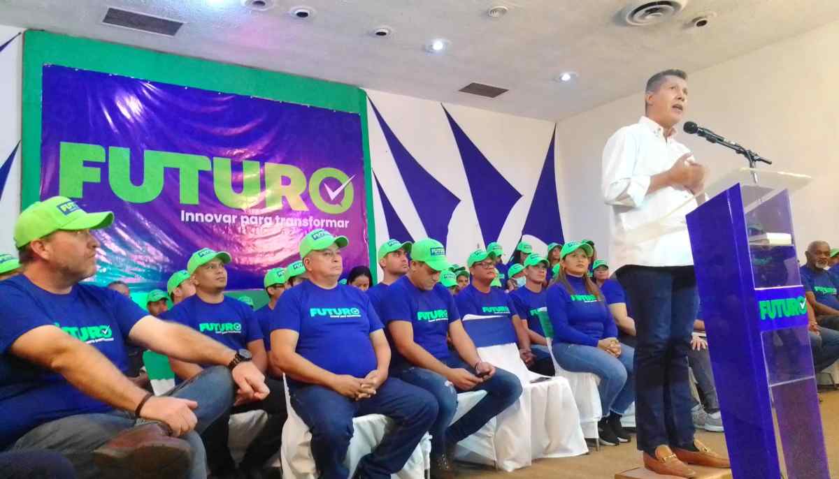 Futuro | Henri Falcón