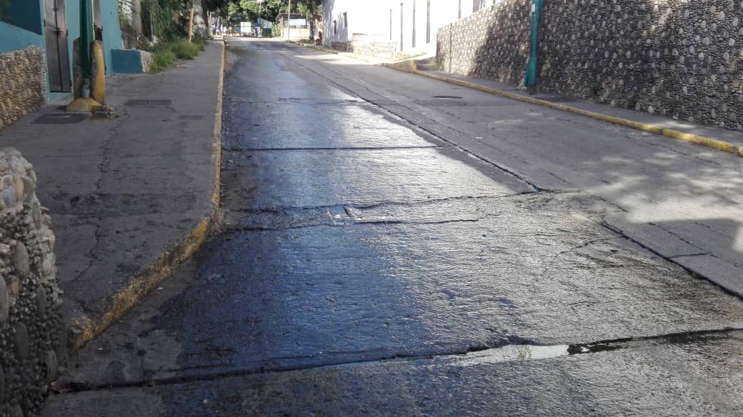 bote de agua potable