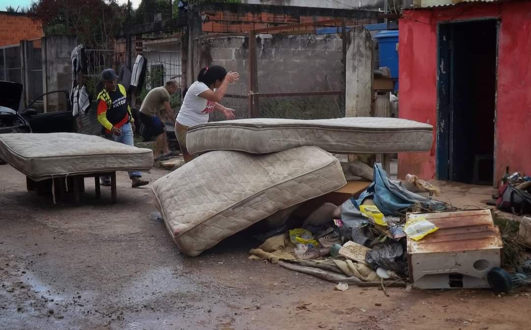 Se contabilizan más de 1.100 damnificados en Santa Elena de Uairén