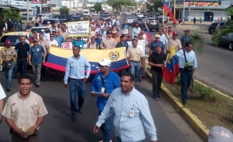 Privan de libertad a trabajador de Venalum Douglas González