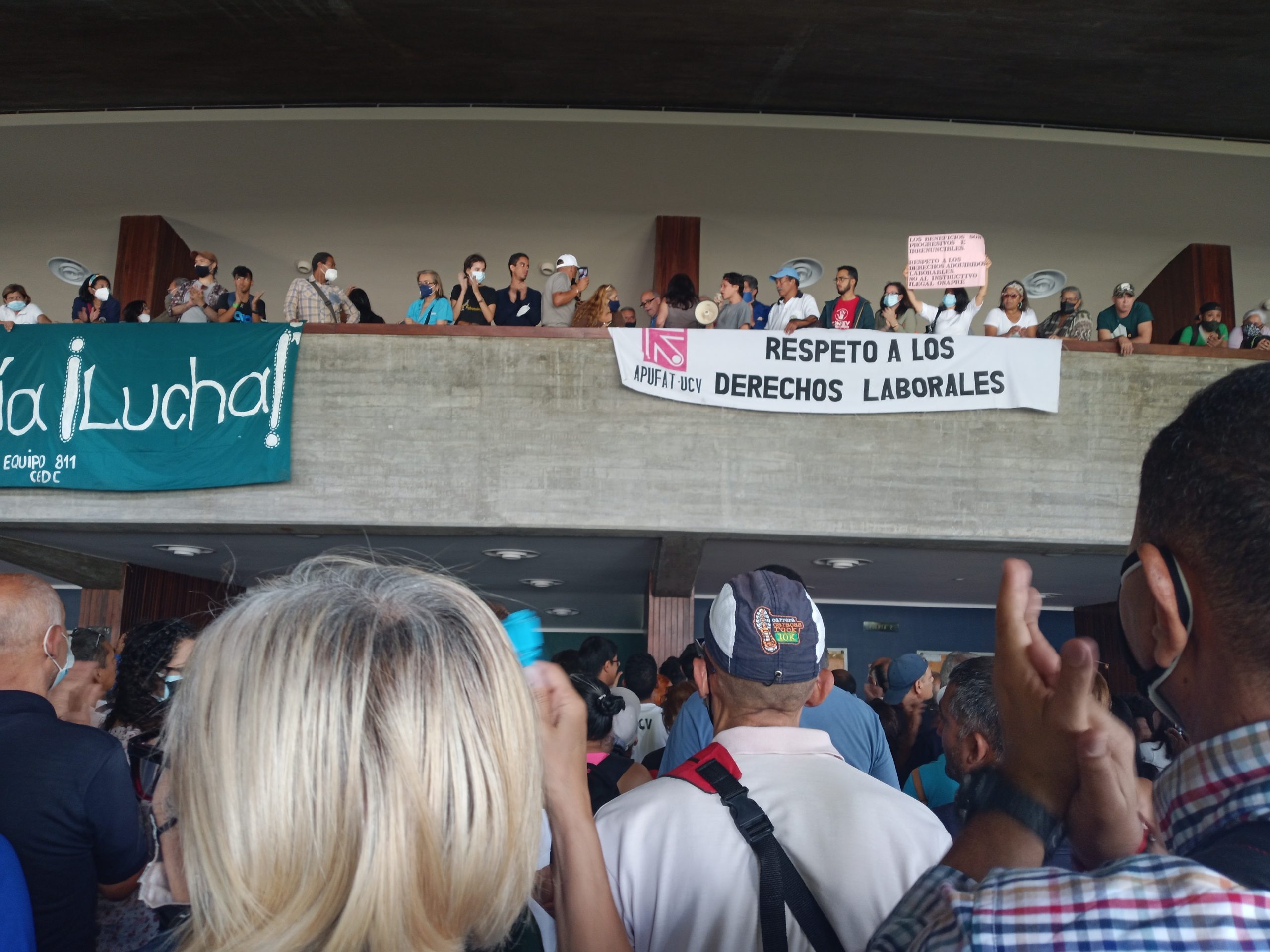 Protesta empleados públicos