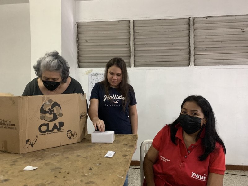 proceso de reestructuración de las bases militantes