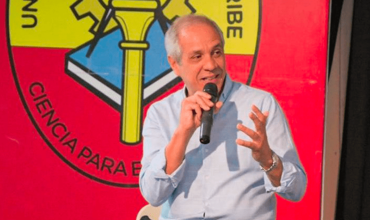 gerente general de monómeros