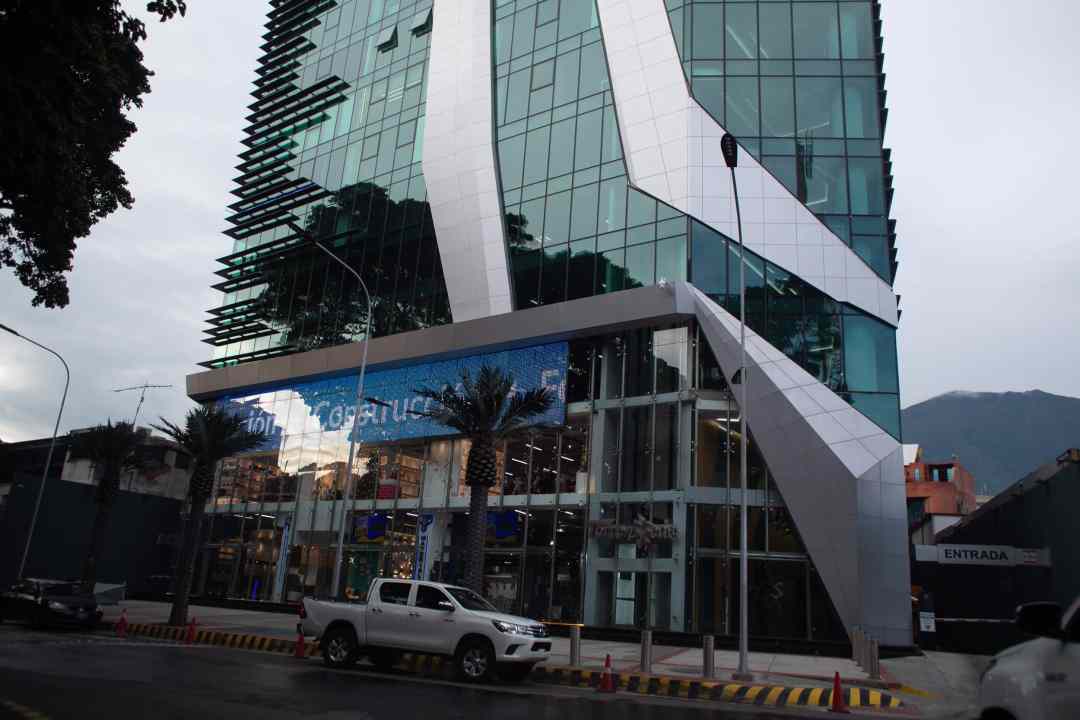 construcciones, las mercedes, edificios