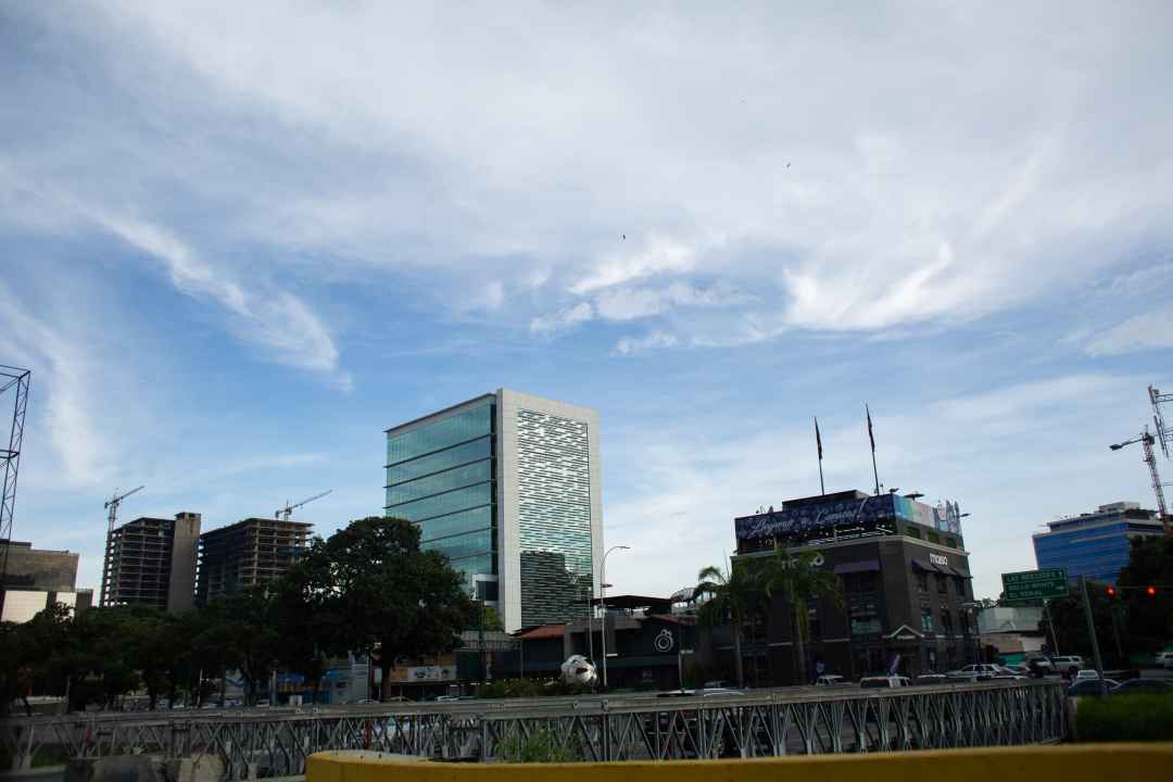 construcciones, las mercedes, edificios