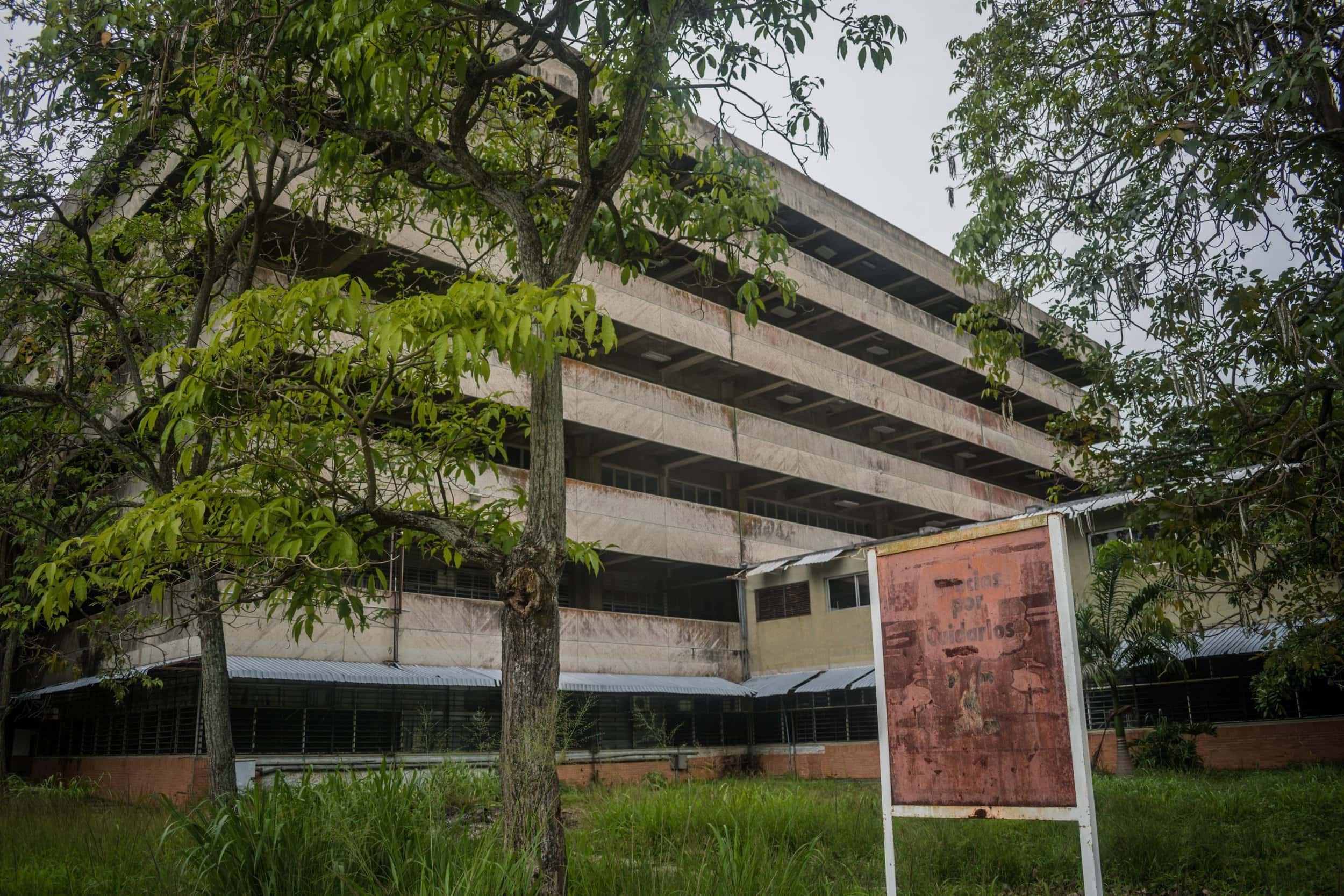 "Nos duele la Universidad"