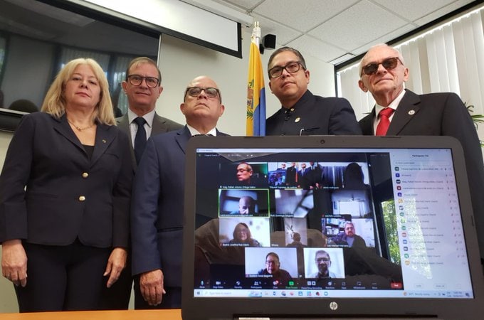 magistrados en el exilio