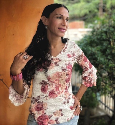 Kyara persona transgénero de Maracaibo