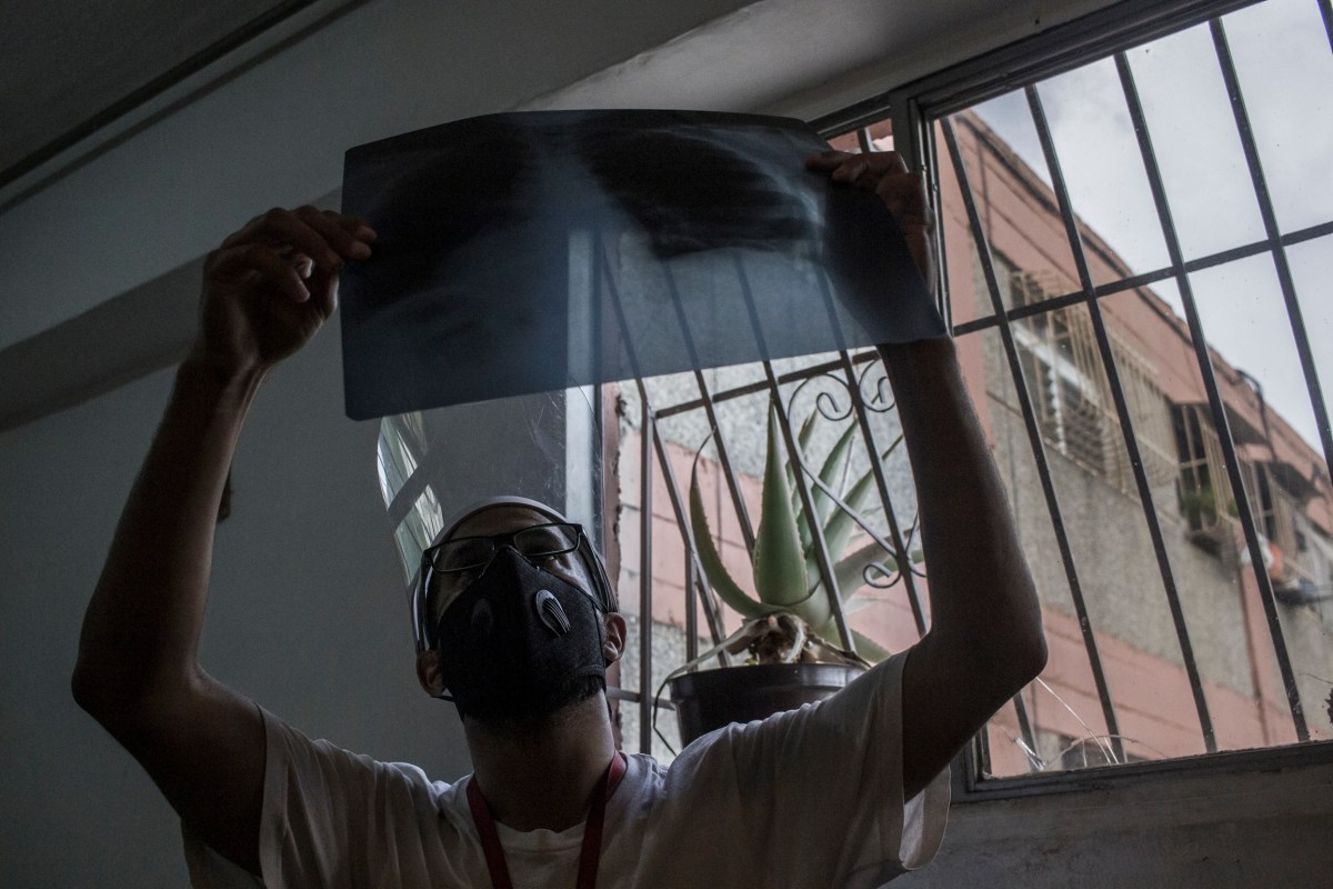 "La pandemia dejó en evidencia fallas en nuestros hospitales que aún persisten"