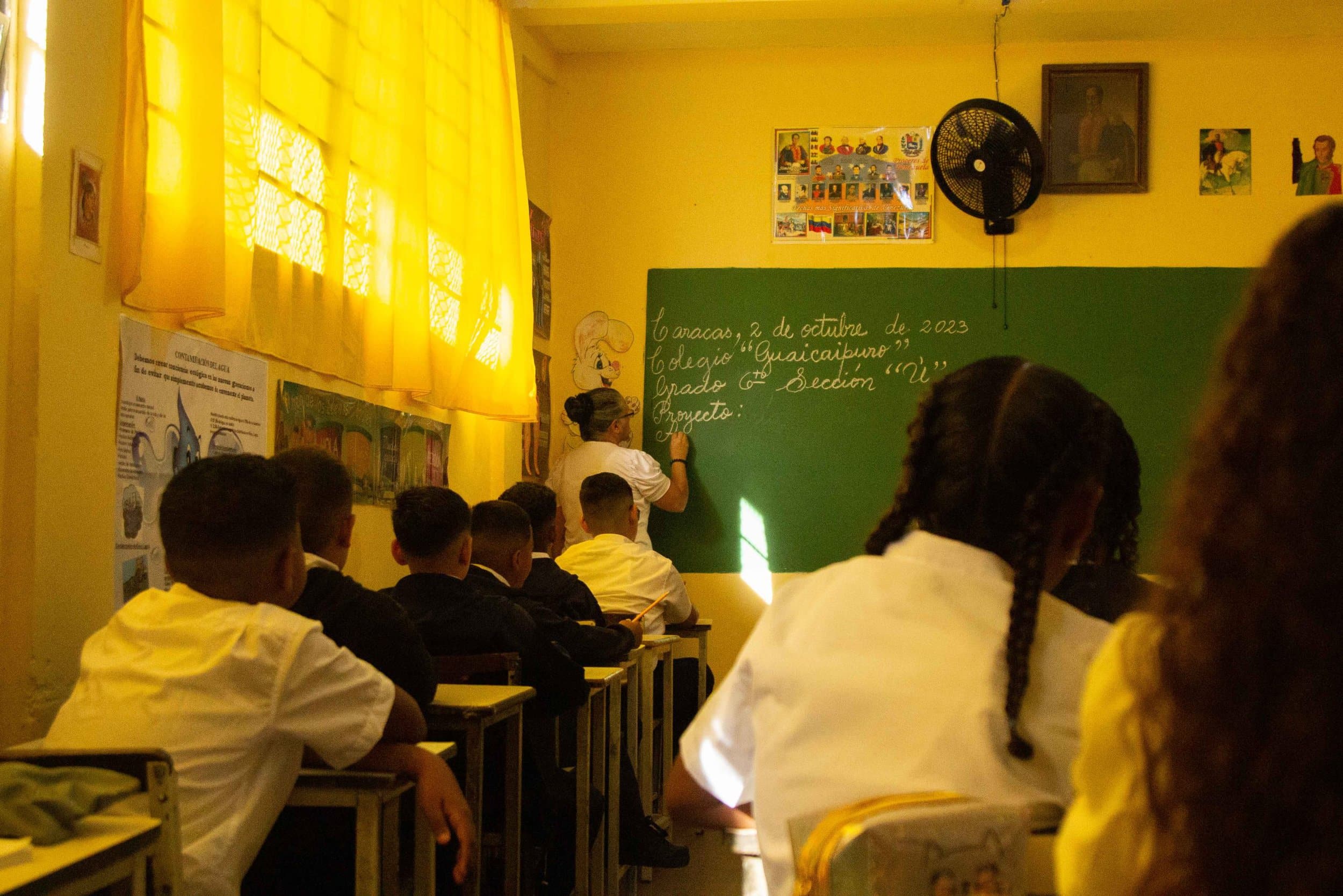 Avesa “Hay  niños y adolescentes que dejan de salir a divertirse por quedarse viendo porno en el teléfono”