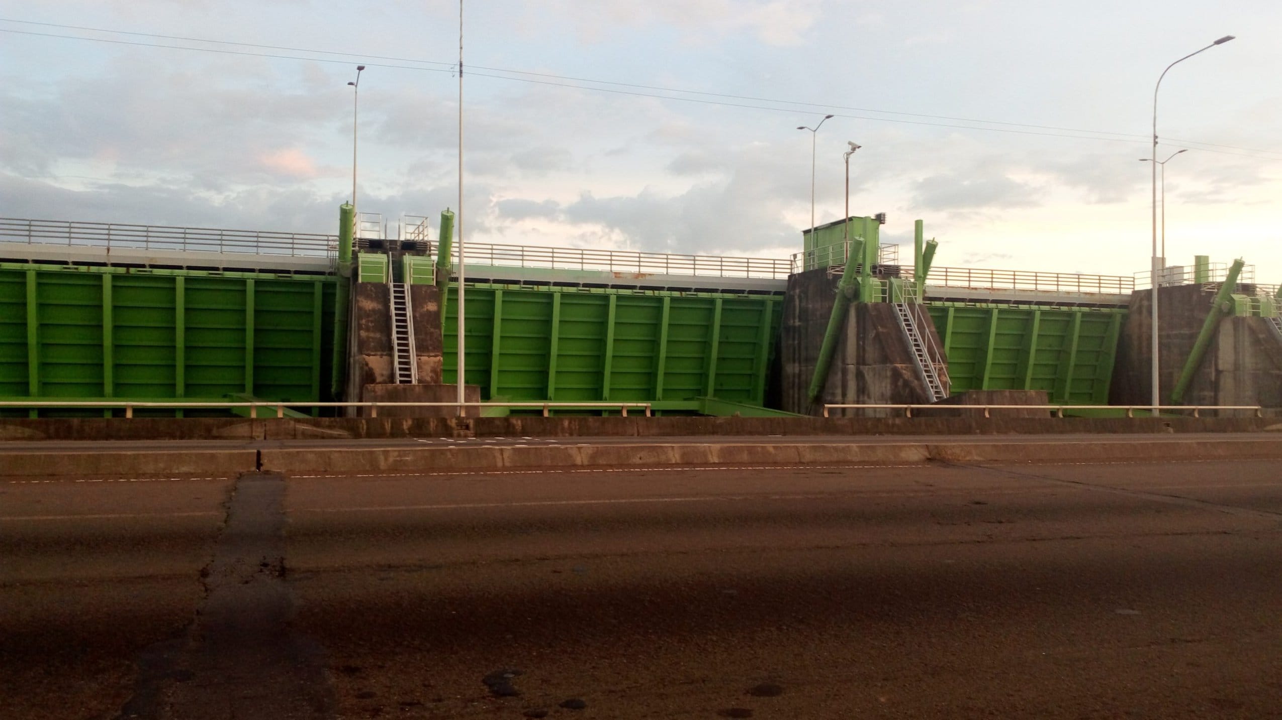 En septiembre de 2023 se registraron al menos tres grandes fallas eléctricas en todo el país, relacionadas con las represas de Guri y Macagua.