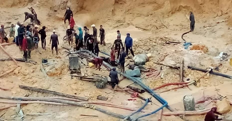 Al menos cinco fallecidos en nuevo derrumbe en mina en Bolívar