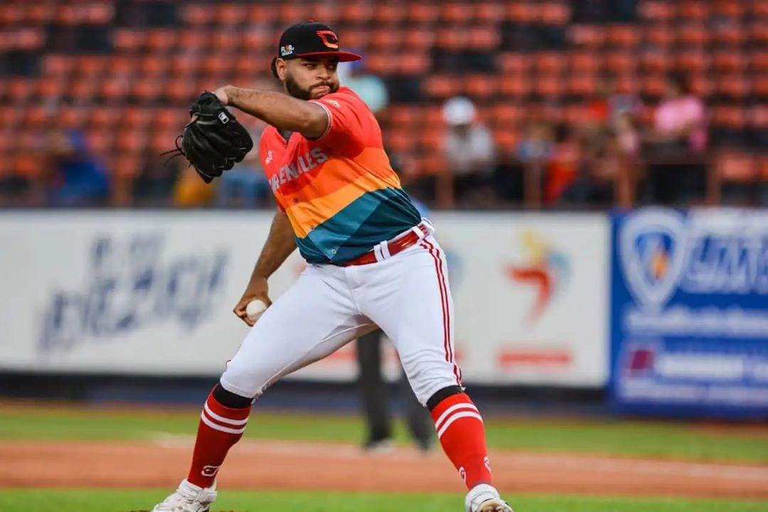 La Guaira y Cardenales