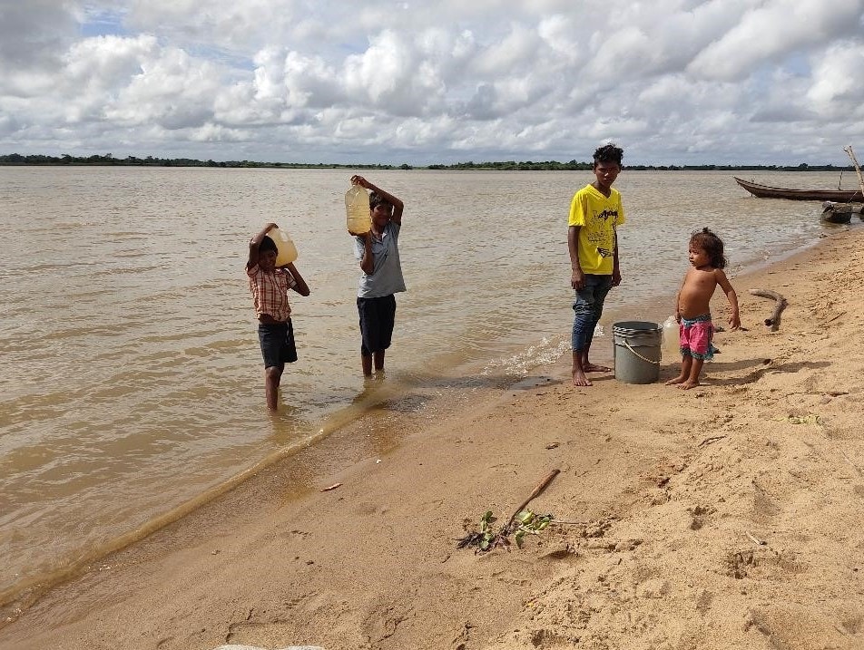 Comunidades indígenas padecen por falta de acceso al agua potable