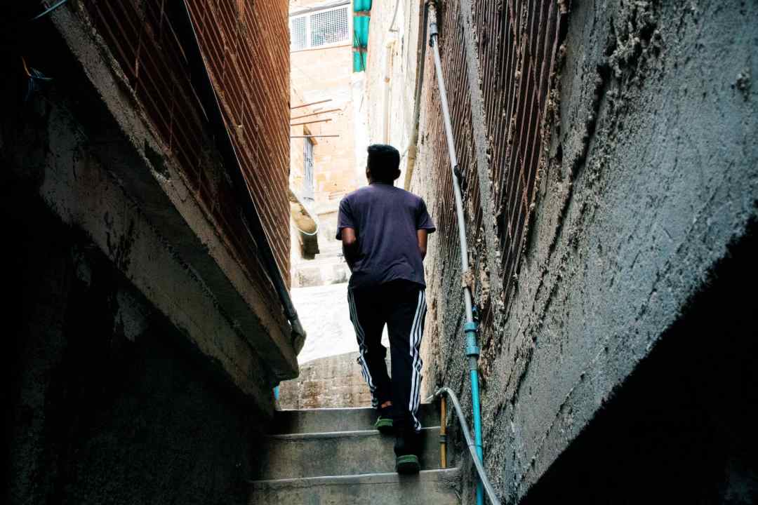 La Dolorita, Petare, agua, servicios, niño