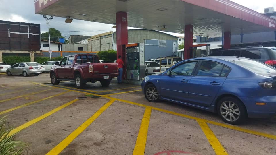 Irregularidades en el remolque de carros pone en aprietos a conductores 
