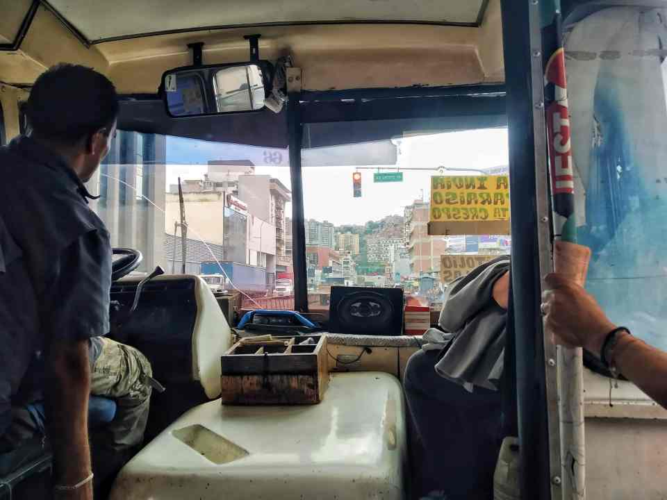 transporte público, camionetas, deterioro