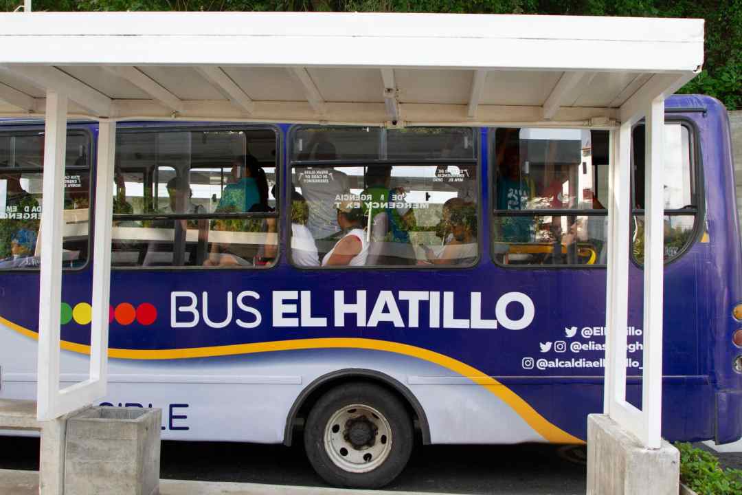 Moto El Hatillo, transporte público