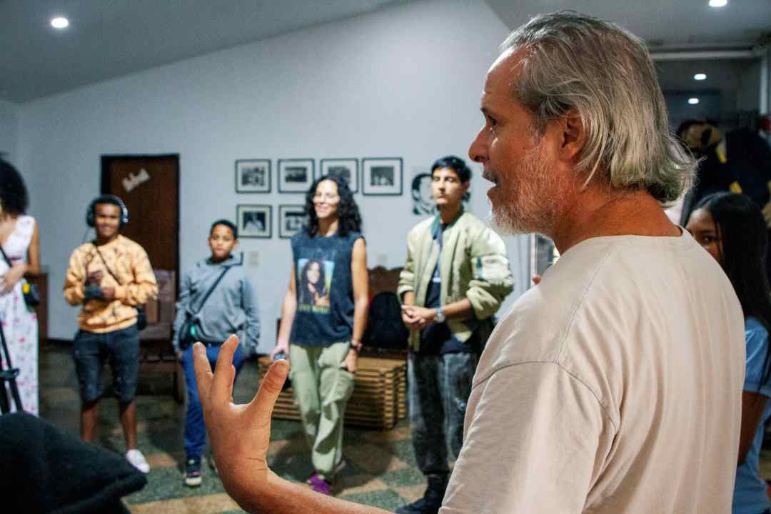 Cota 905, Mi convive, Cementerio, Sin luz, corpoelec, luz, barrio, caracas, curso