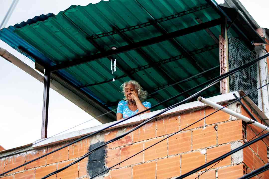 Cota 905, Mi convive, Cementerio