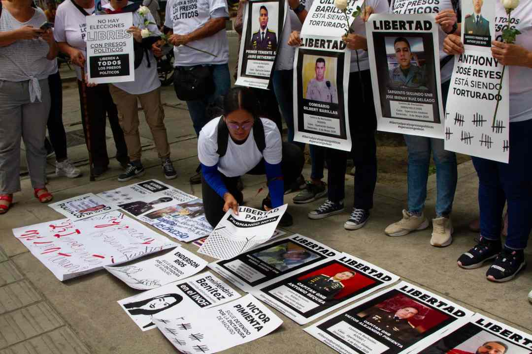 Familiares de Presos políticos protestan en MP