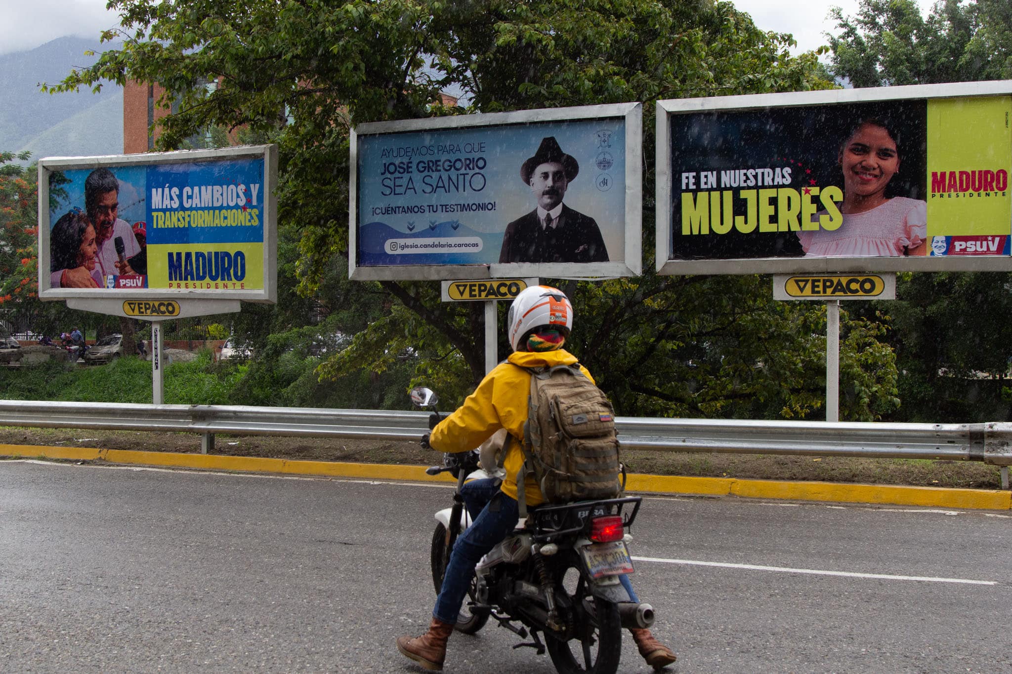 Propaganda electoral, oficialismo, Maduro
