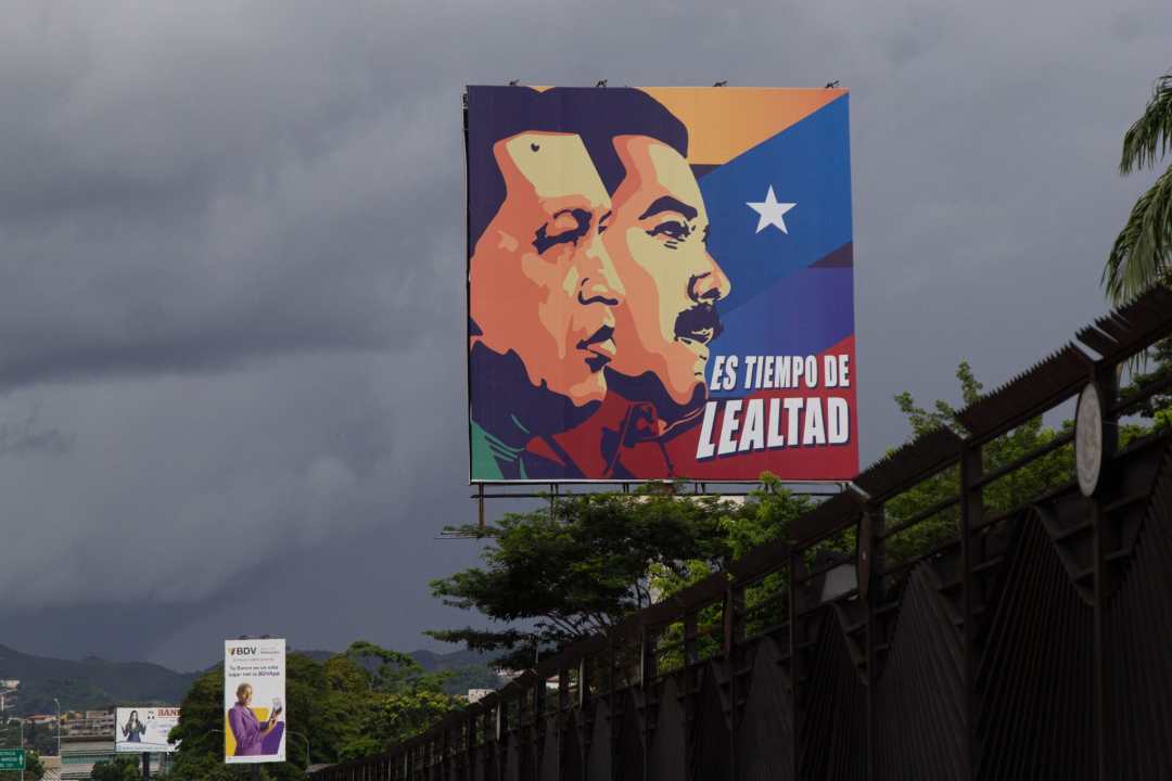 Propaganda electoral, oficialismo, Maduro, canonizacion,