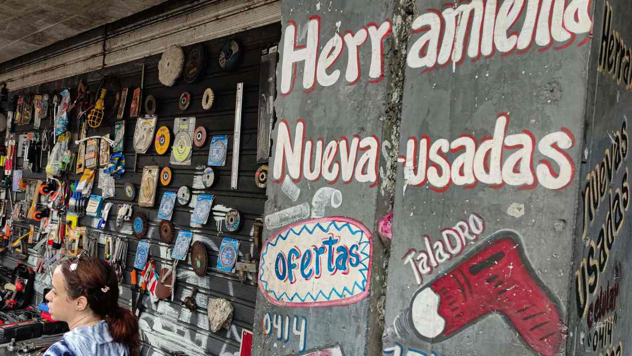 Comerciantes del mercado de los corotos