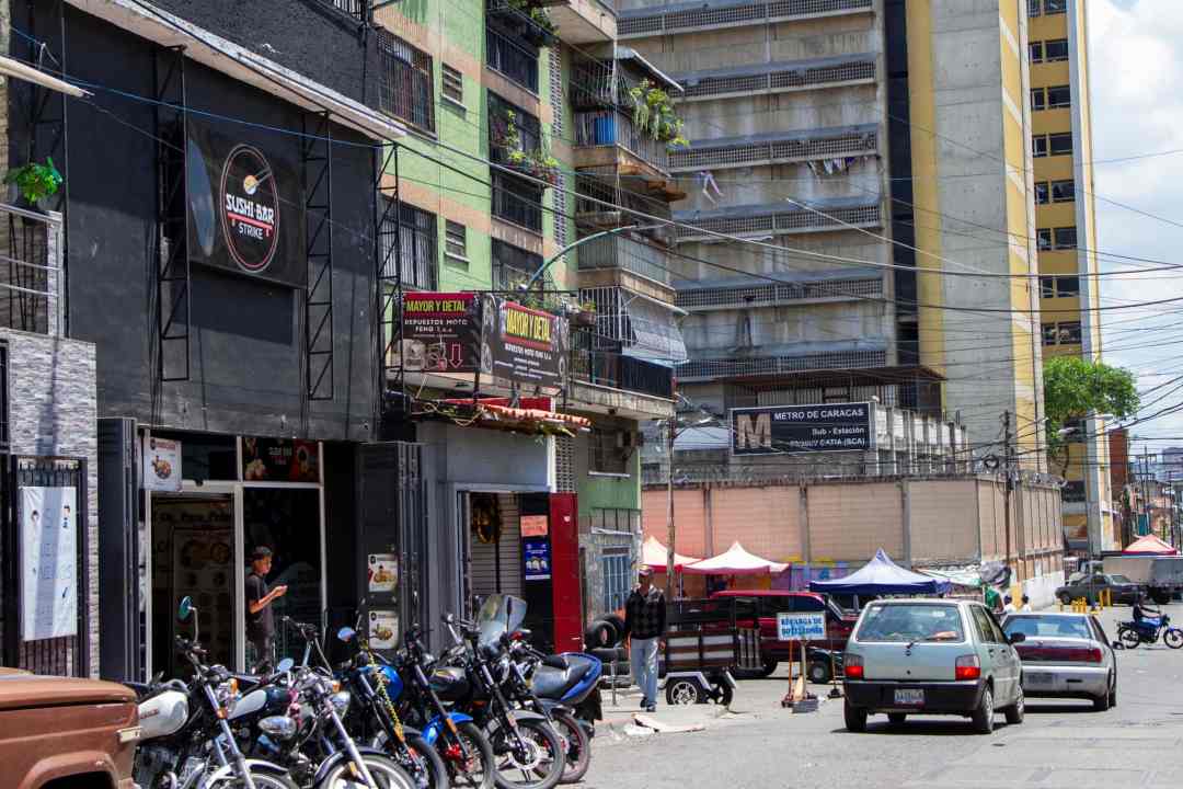 Apertura de grandes franquicias y medianas empresas son la nueva sensación entre vecinos de Catia