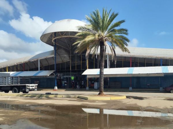 Proponen incluir mercado de Conejeros en ruta turística de Margarita para recuperarlo
