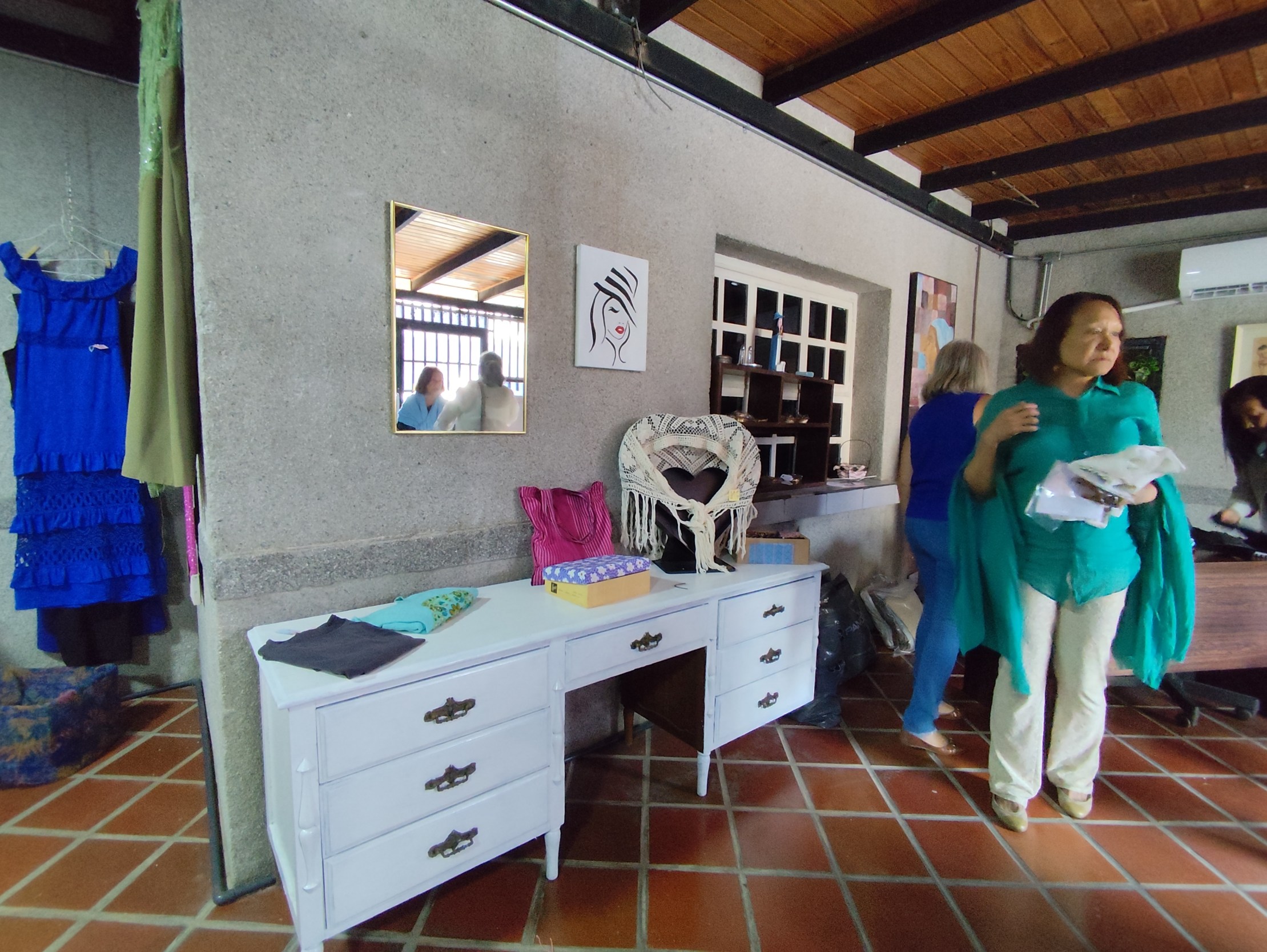 ropero solidario, docentes