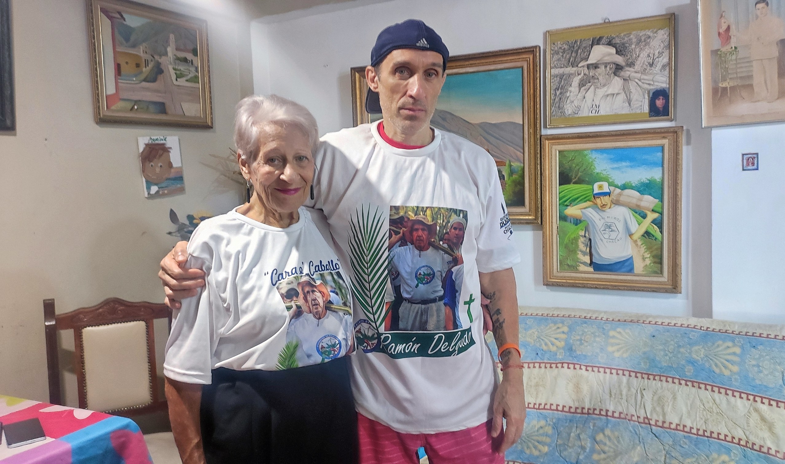 Cinco generaciones de los Delgado preservan la bajada de los palmeros como tradición centenaria en Chacao