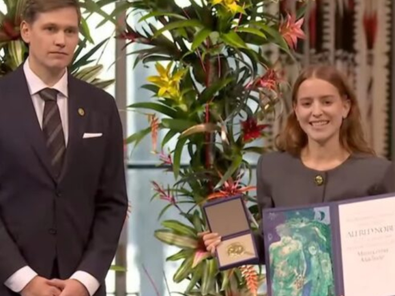 “Venezuela no está sola en esta oscuridad”, hija de María Corina Machado recibe Nobel de la Paz 