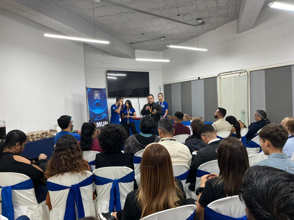 Colegio en Bolívar acoge evento académico para formar líderes globales jóvenes