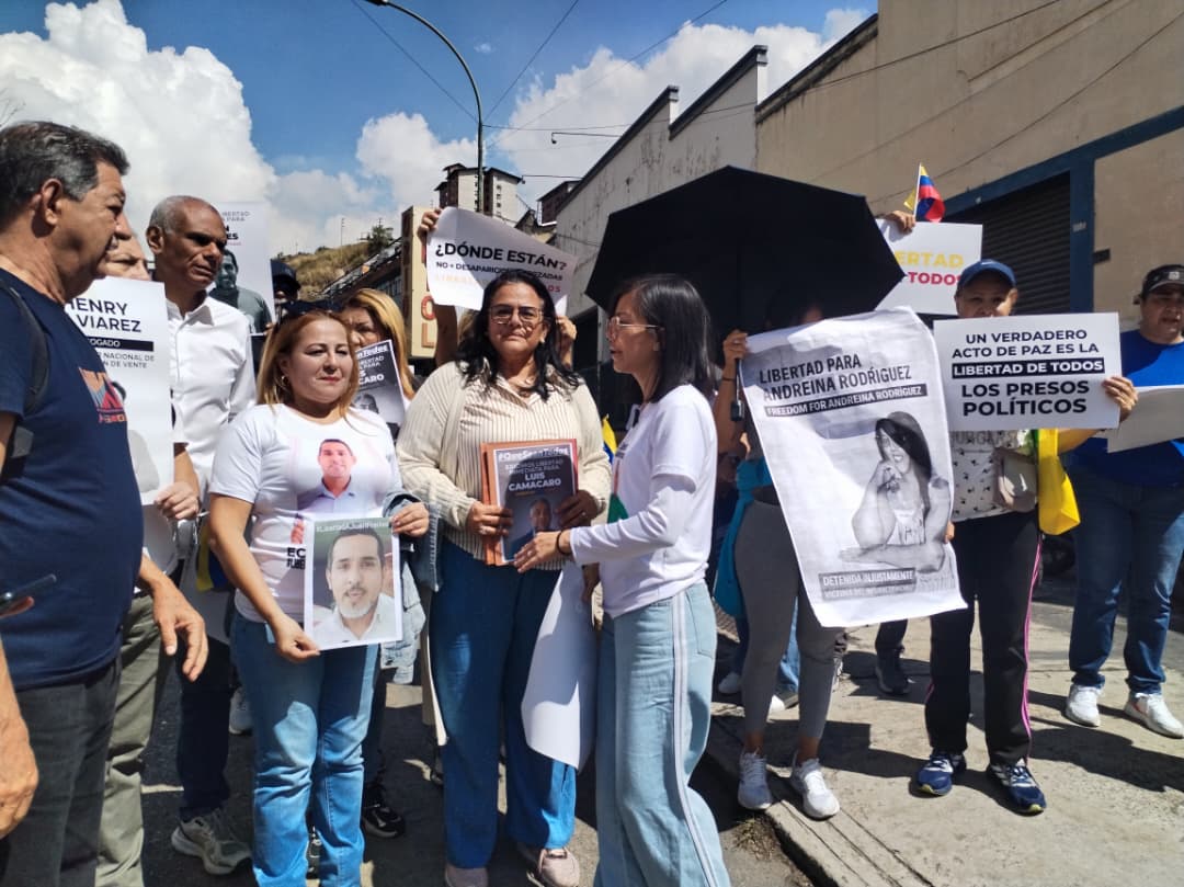 Familia dirigentes regionales de Vente Venezuela El Helicoide