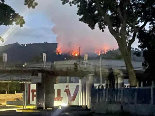 “Ni truenos ni terremoto, es un bombardeo”