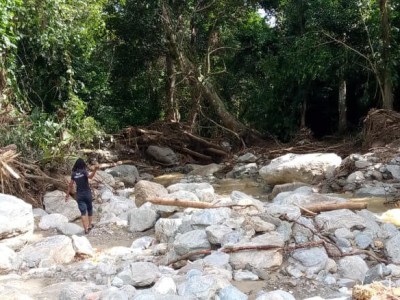 En la zona alta de Macuro siguen sin agua a 13 días de las inundaciones