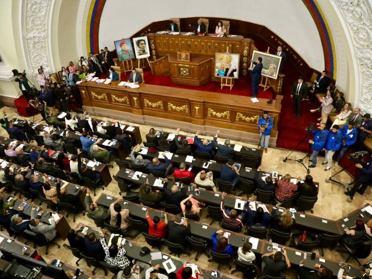 Parlamentarios rompieron la promesa de aprobar la Ley de Amnistía esta semana