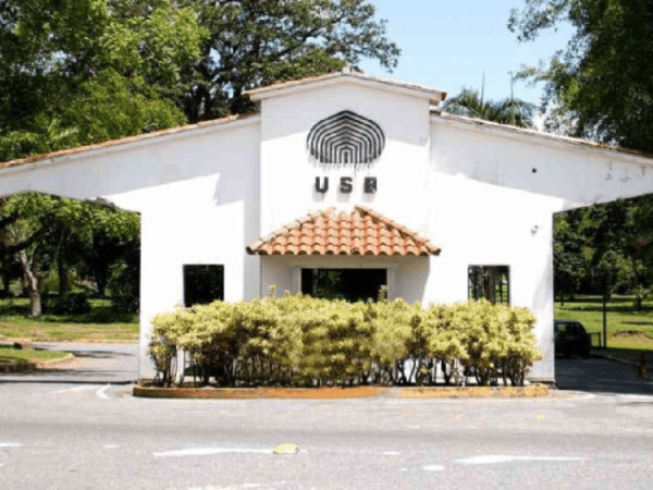 Ruinas devoran campus de la USB entre maleza, corrosión y abandono institucional (y II)