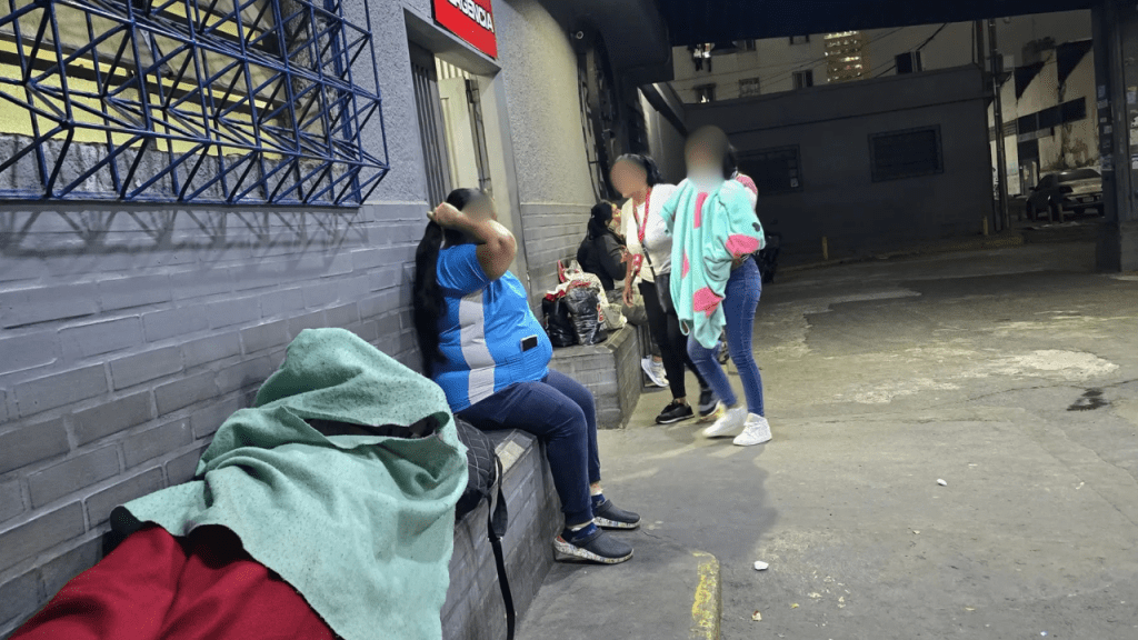 Familia denuncia que paciente empeoró por desatención en el Periférico de Catia