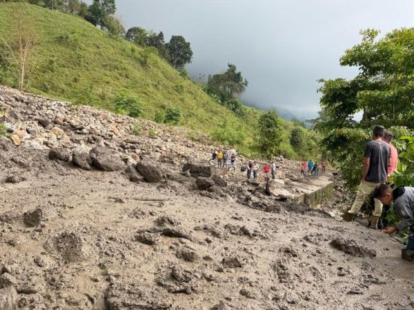“Nos quedamos solo con la ropa que traíamos puesta”, afectada por las lluvias en Táchira
