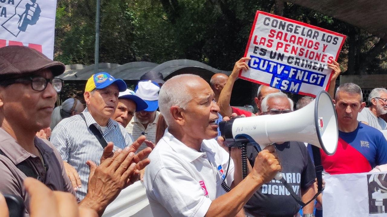 23 universidades acataron el llamado a paro nacional para exigir mejores sueldos