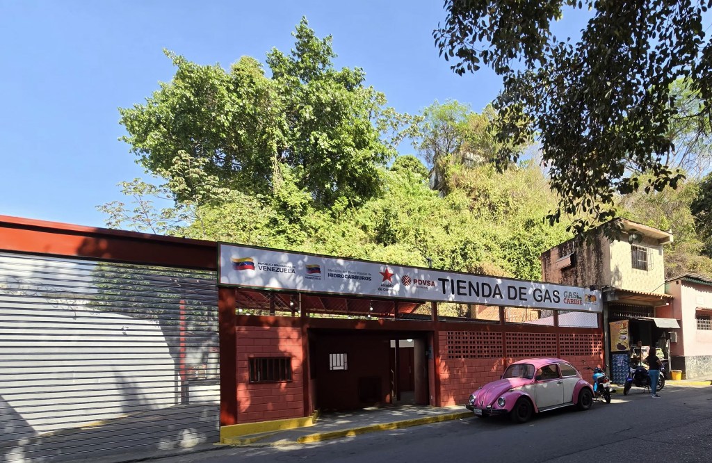 Gas Caribe promete agilidad pero genera confusión y retrasos para comprar bombonas en Caracas