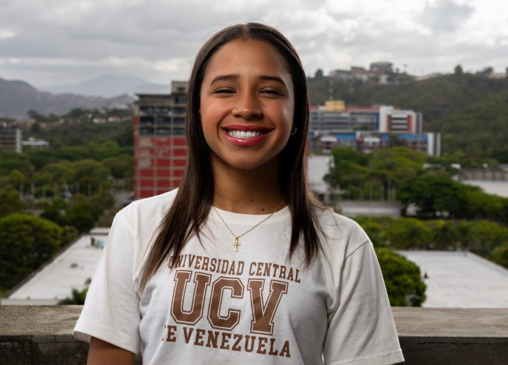 Rosa Cunucuba se propone “unificar voces desde la UCV para ayudar al resto de las universidades”