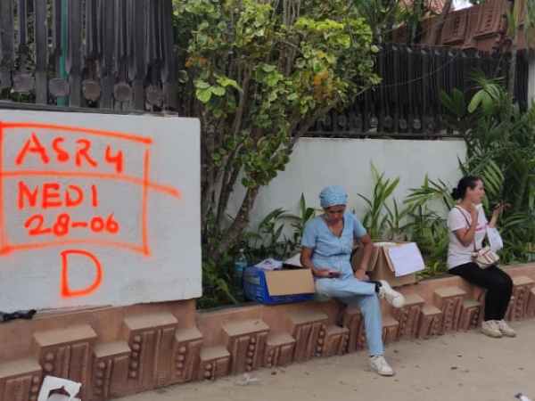 Con una “D” marcan los edificios de La Guaira donde los rescatistas no dieron con señales de vida