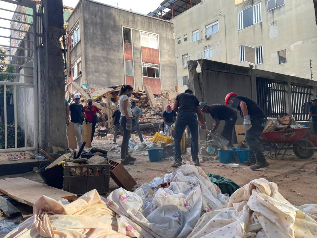 Alcaldía de Caracas reporta 69 fallecidos tras movimientos telúricos en la capital